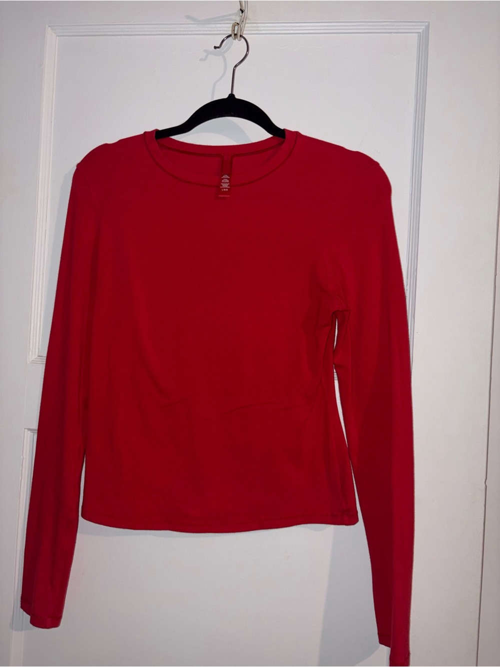 Skims large red Long-Sleeve Crewneck Top